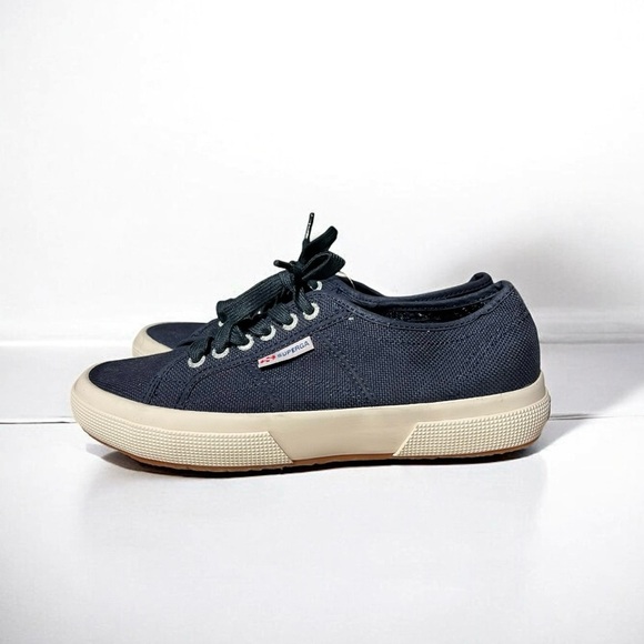 🌻NEW NWOT SUPERGA 2750 Cotu Navy Classic Sneakers | Size 39.5 or US 8.5 - Picture 1 of 12